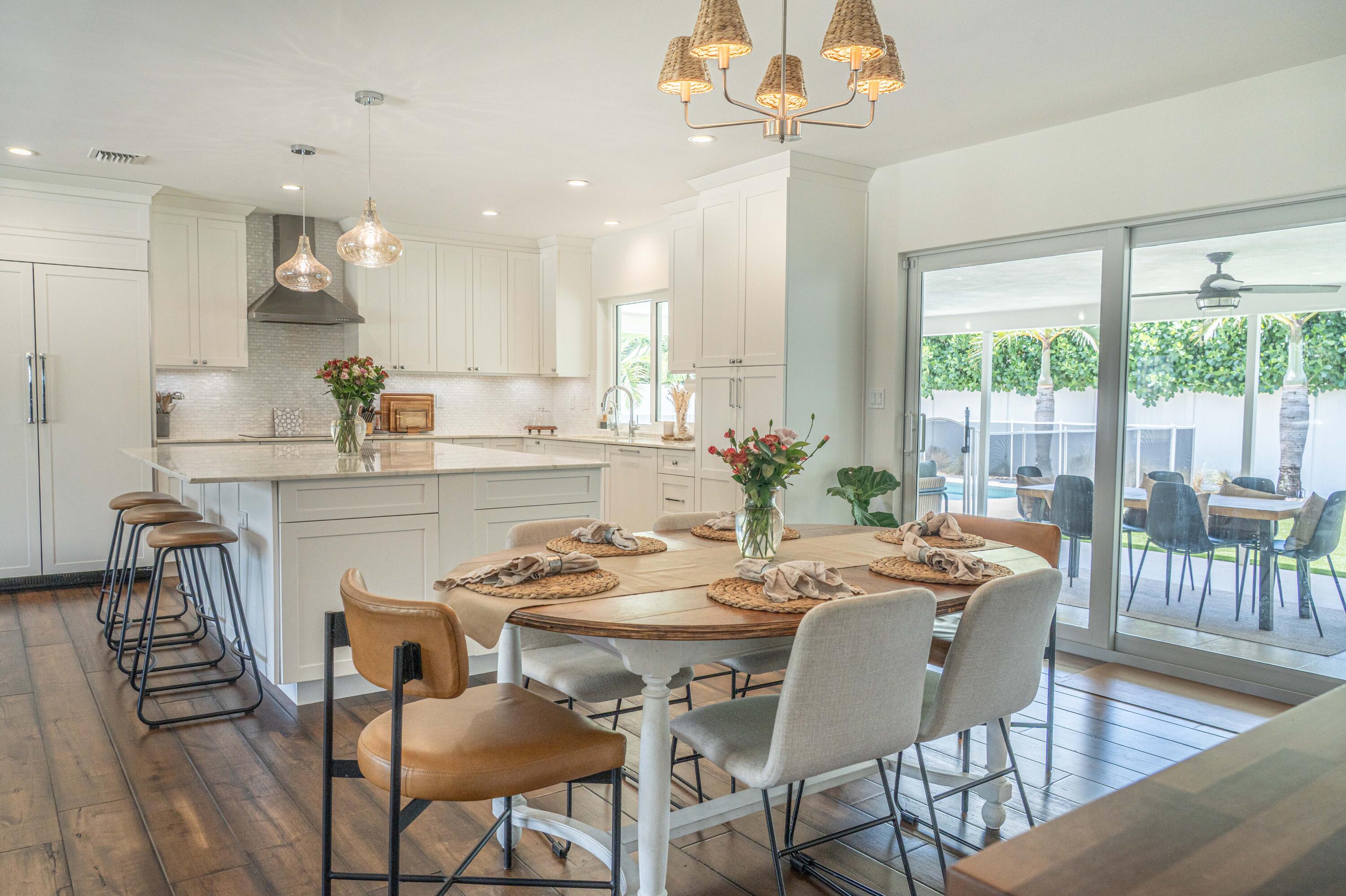LAKE FLORESTA PARK - Residential