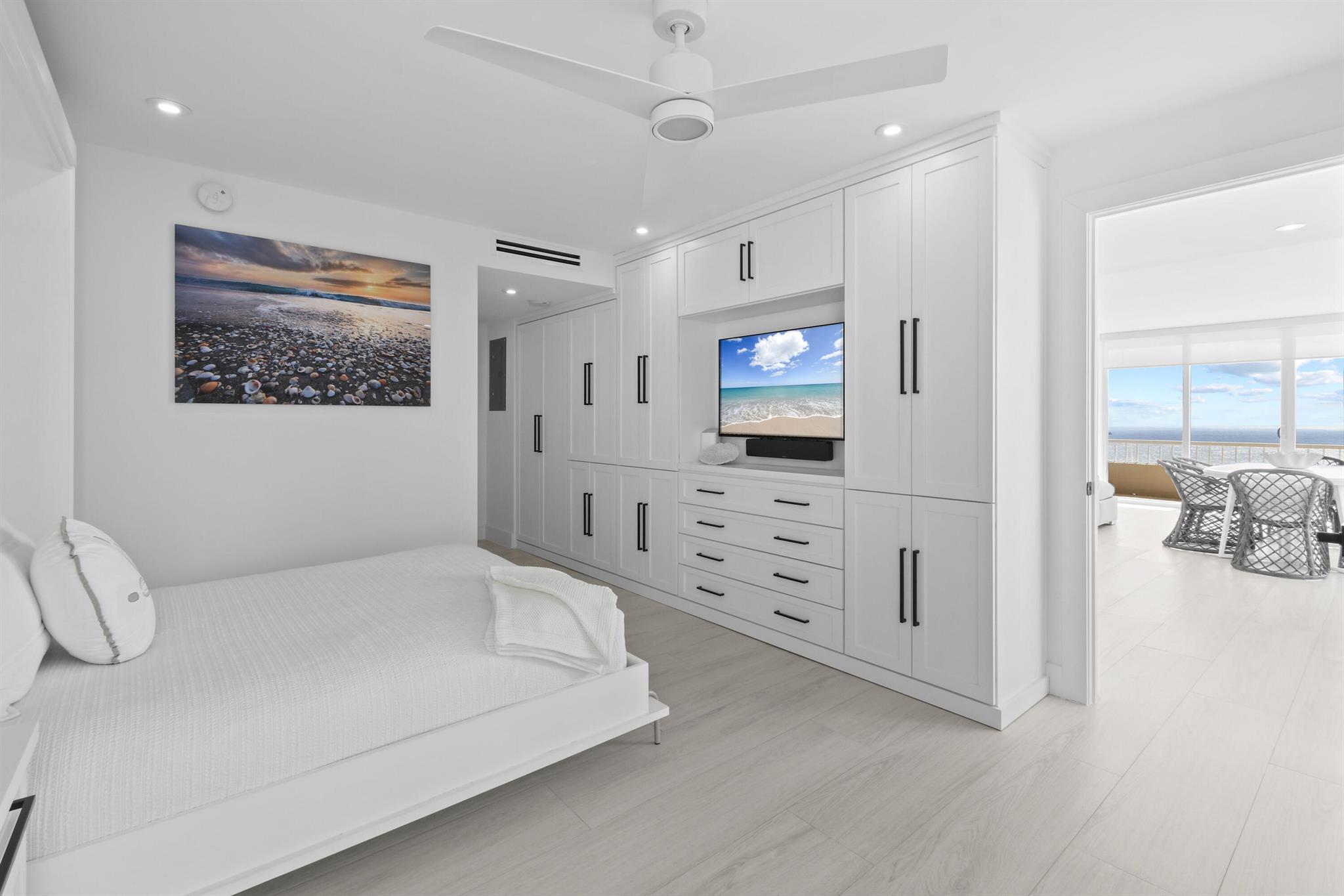 WATER GLADES CONDO - Residential