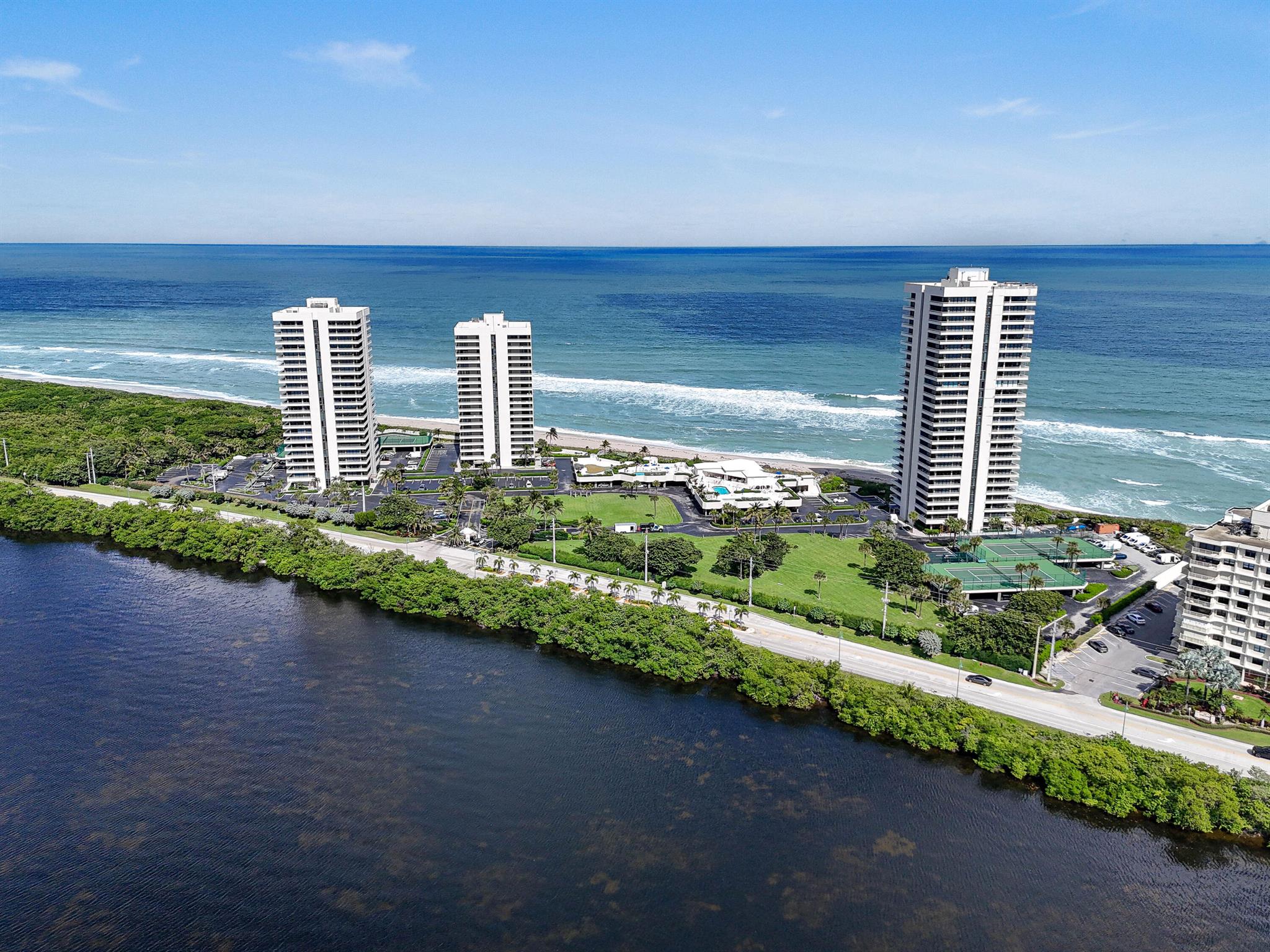 WATER GLADES CONDO - Residential
