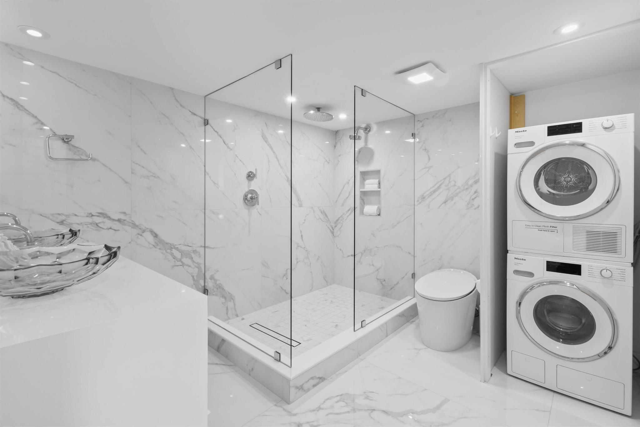 WATER GLADES CONDO - Residential