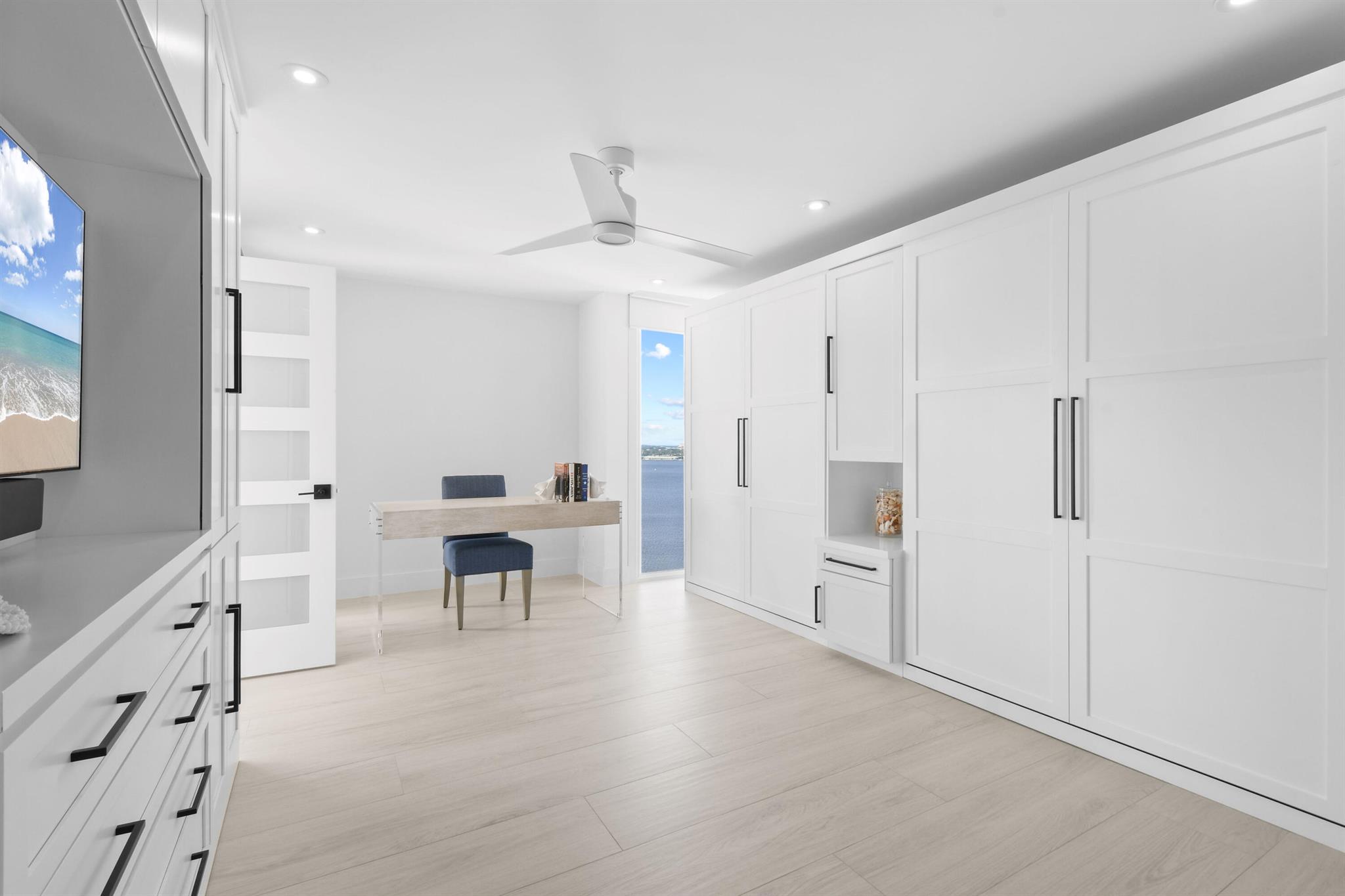 WATER GLADES CONDO - Residential