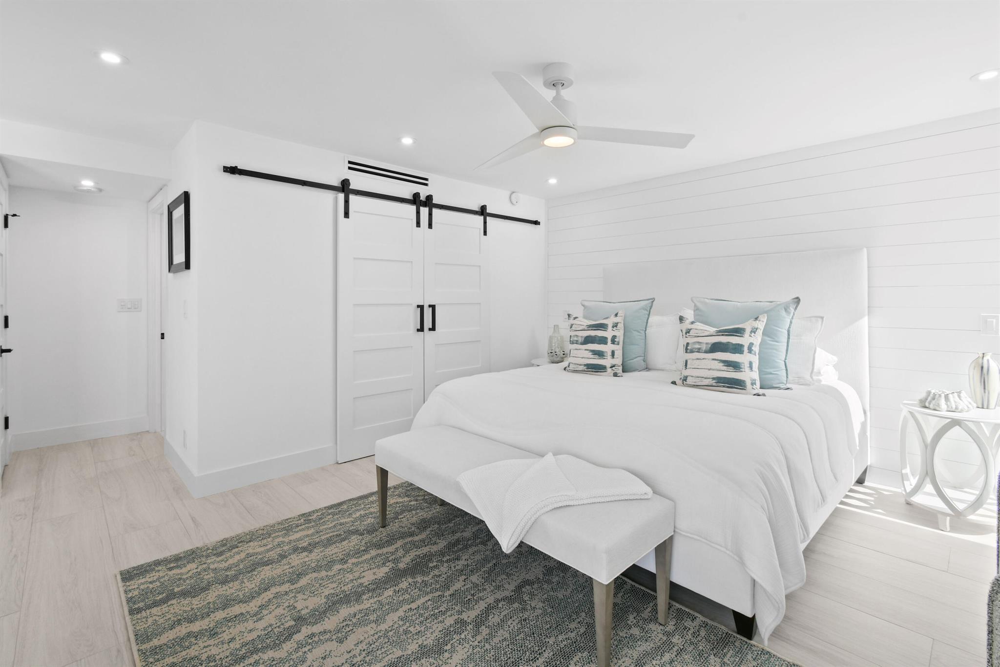 WATER GLADES CONDO - Residential