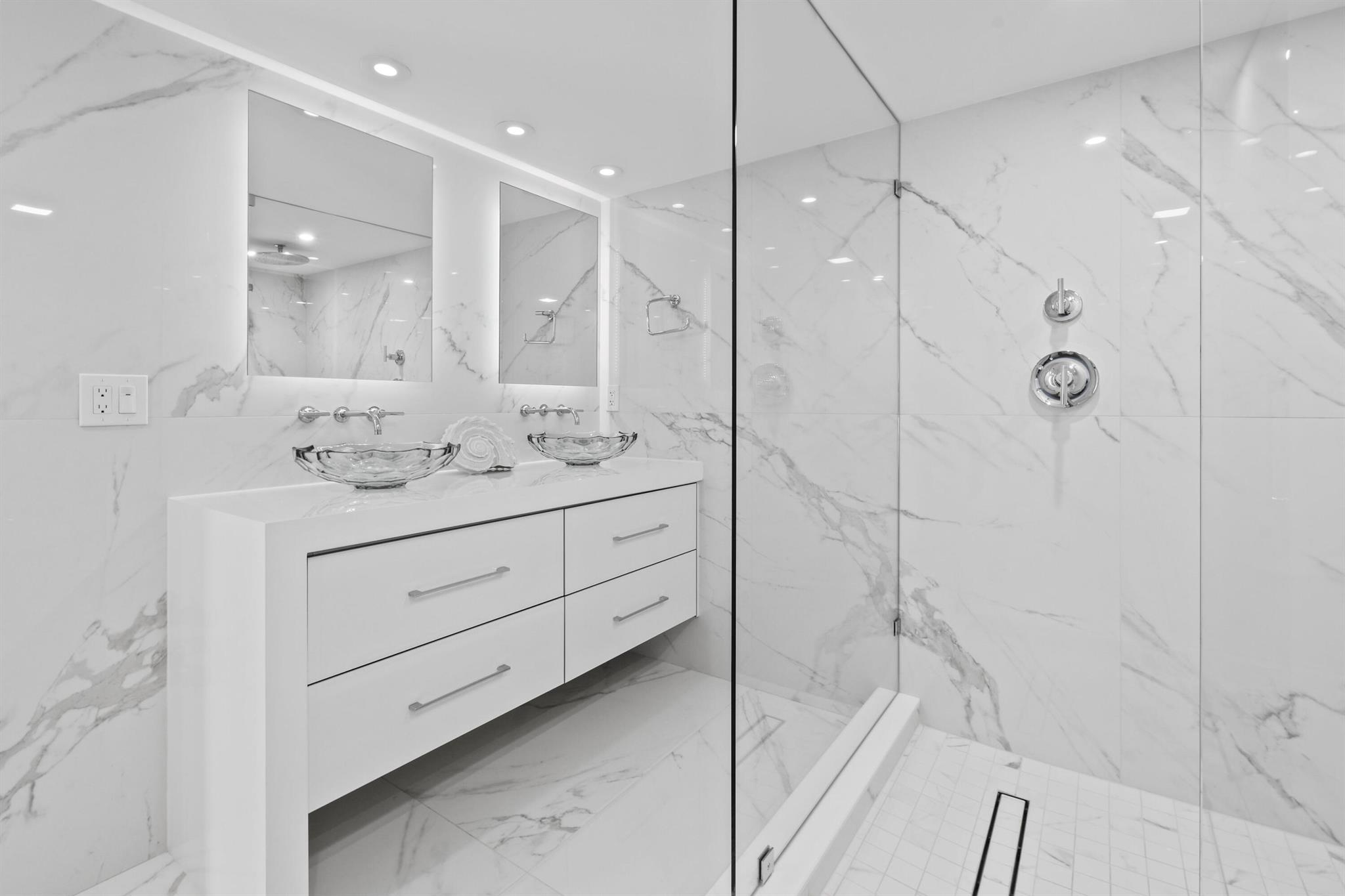 WATER GLADES CONDO - Residential