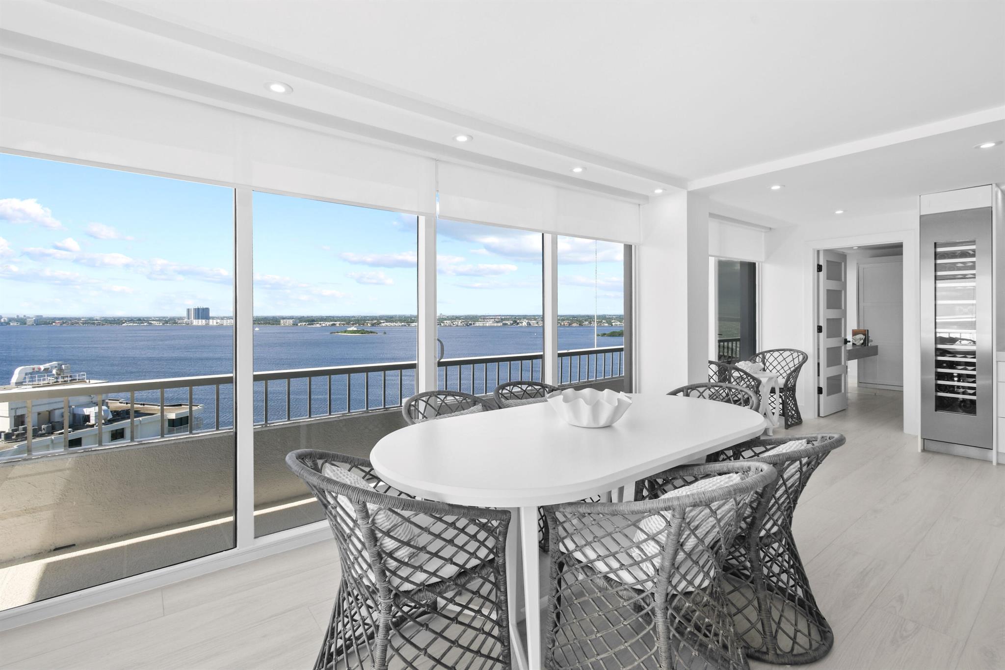 WATER GLADES CONDO - Residential