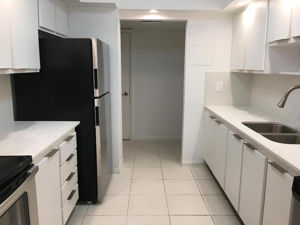 TIERRA DEL MAR SOUTH - Residential Lease