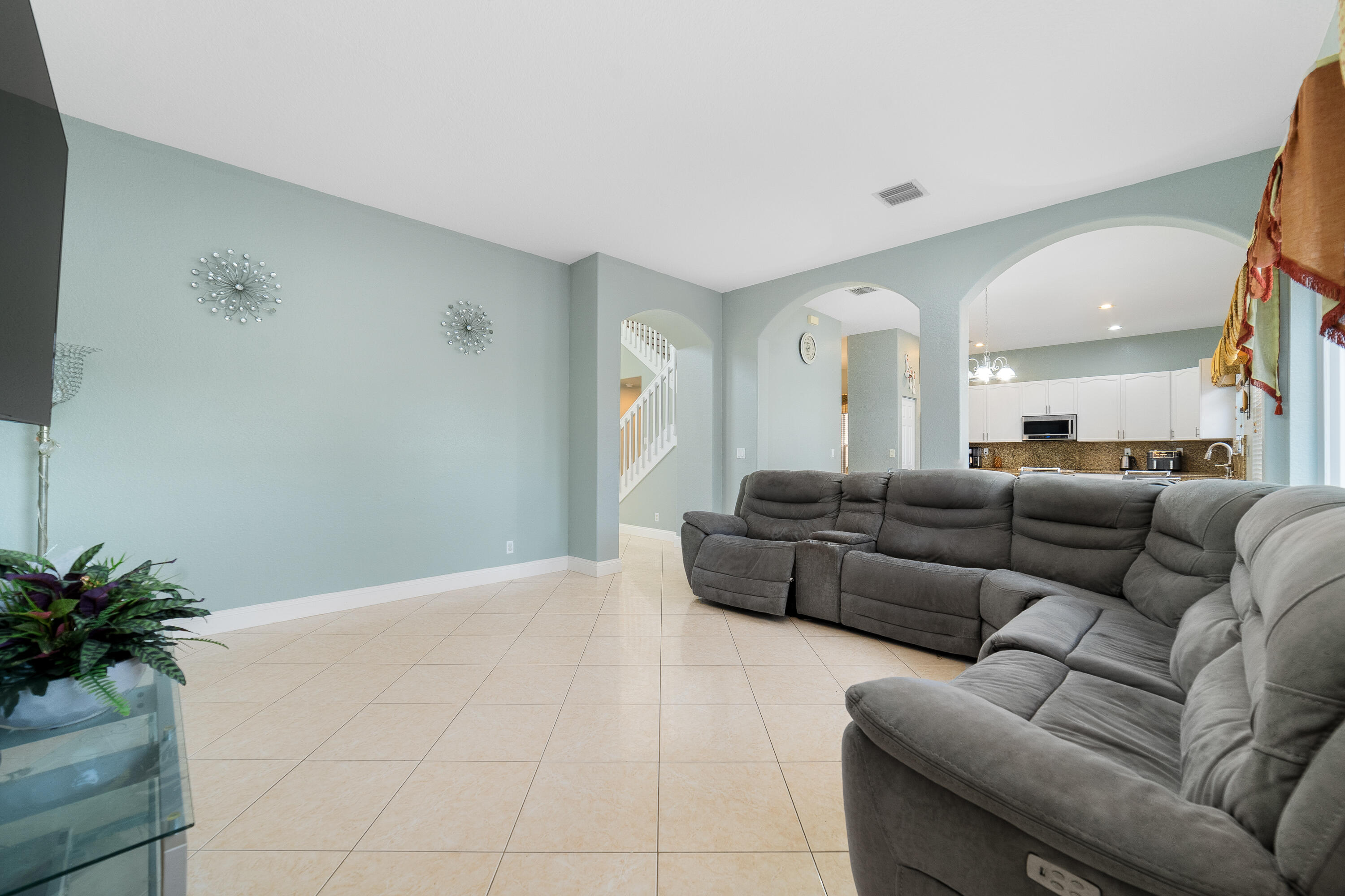 BRIGER PARS B, E AND F - Residential