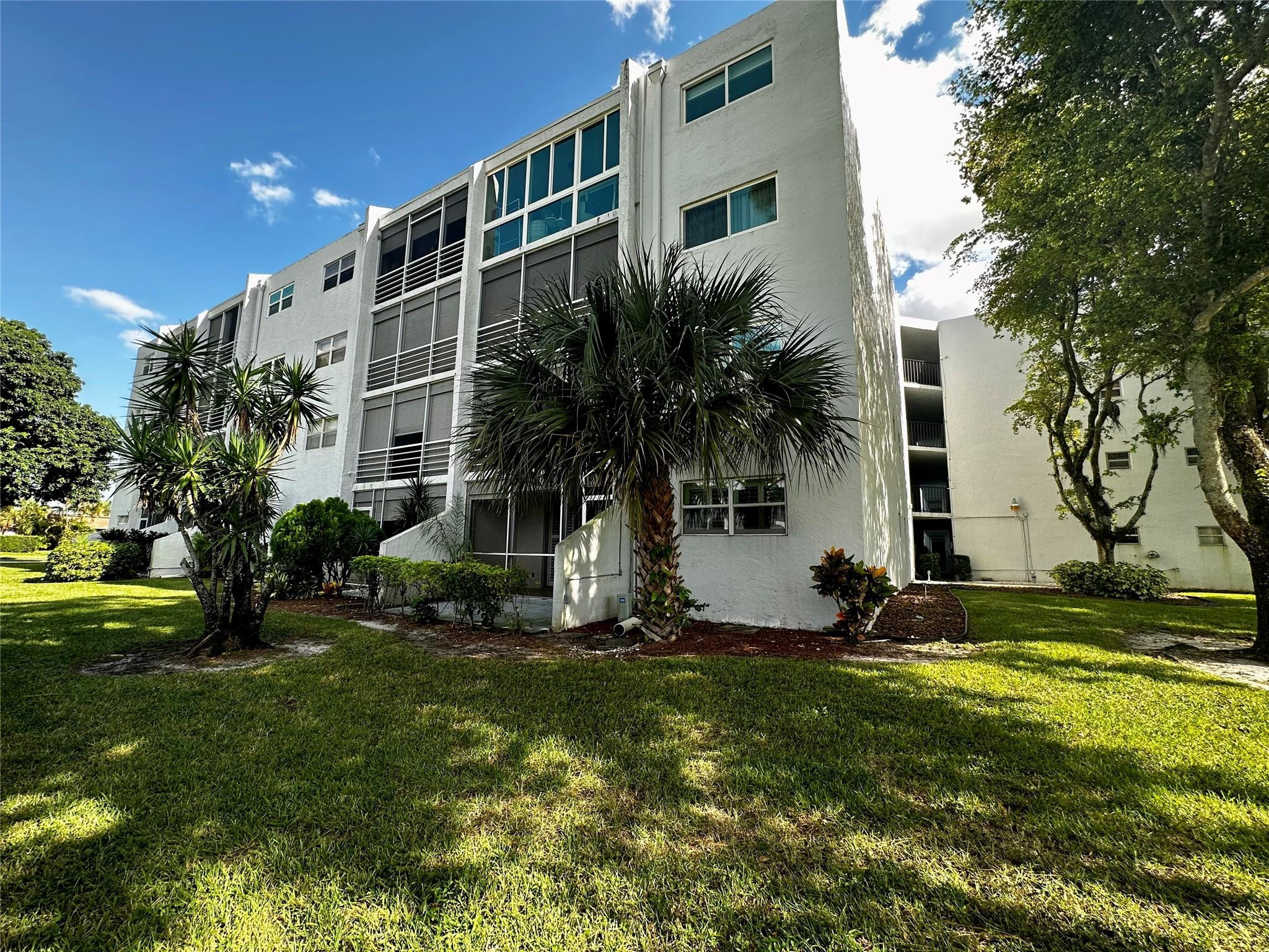 Barclay at Poinciana Plac - Residential