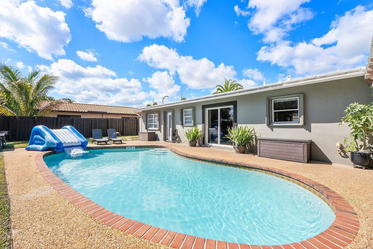 Coral Ridge Isles 45-47 B - Residential