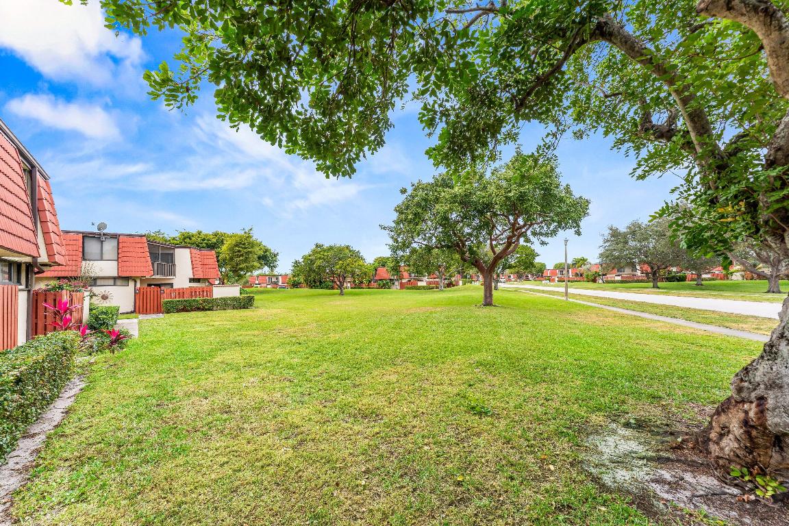 SOMERSET - Residential