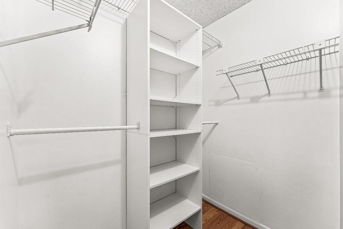 SOMERSET - Residential