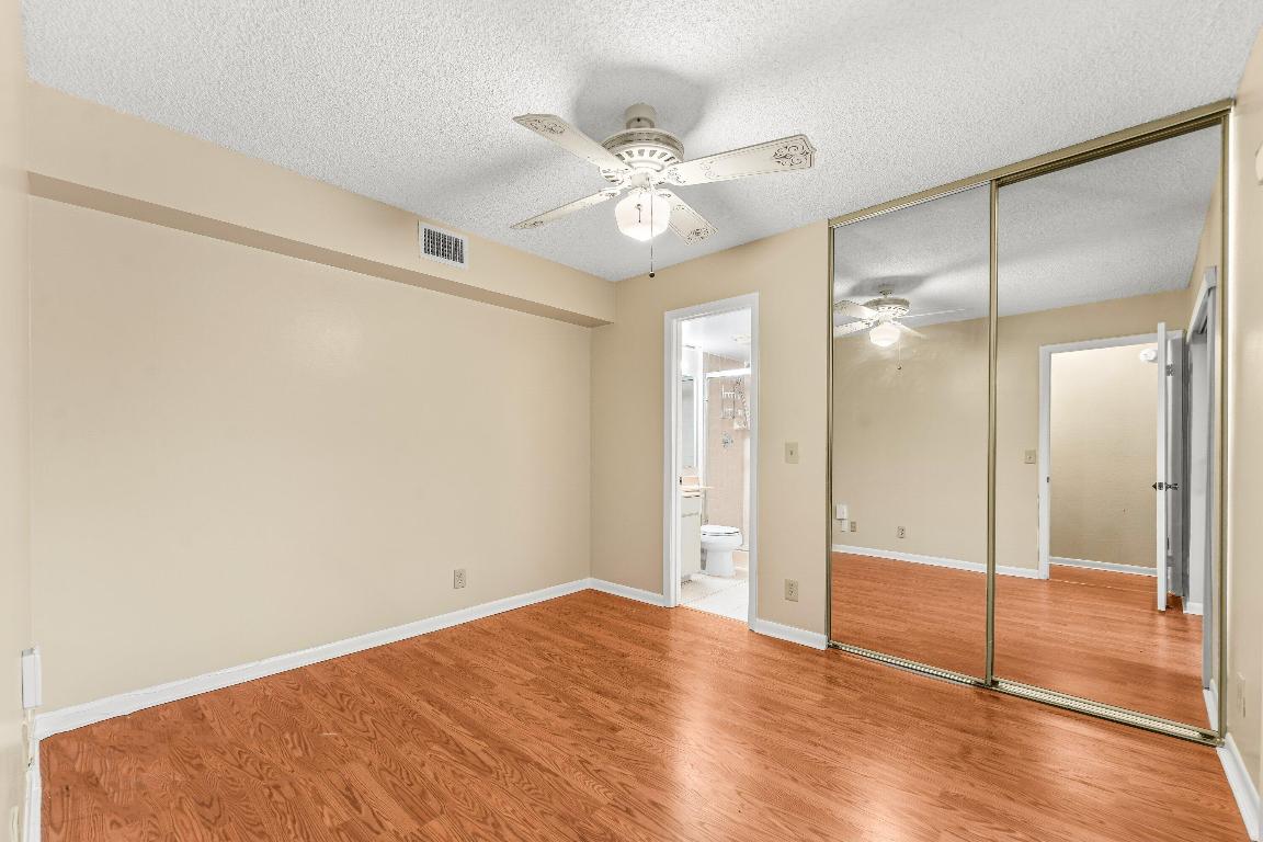 SOMERSET - Residential