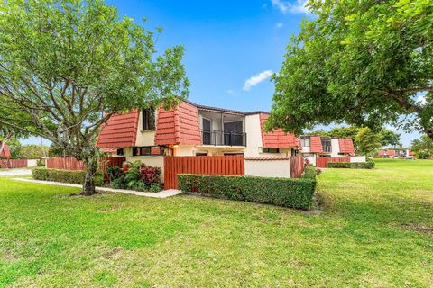 3742 Victoria Drive West Palm Beach FL 33406