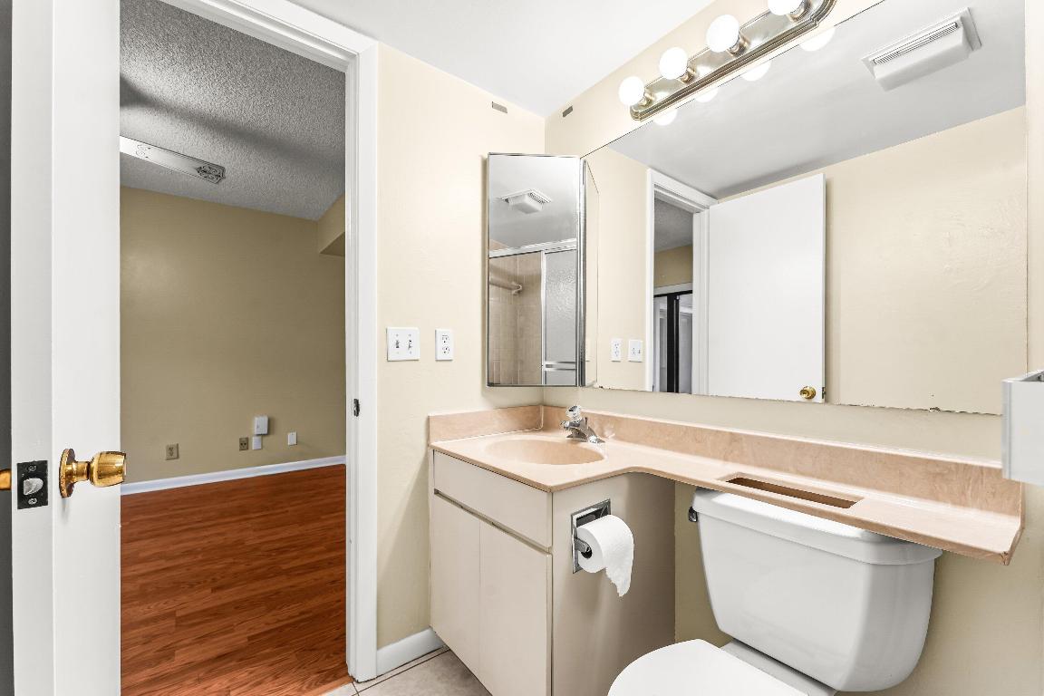 SOMERSET - Residential