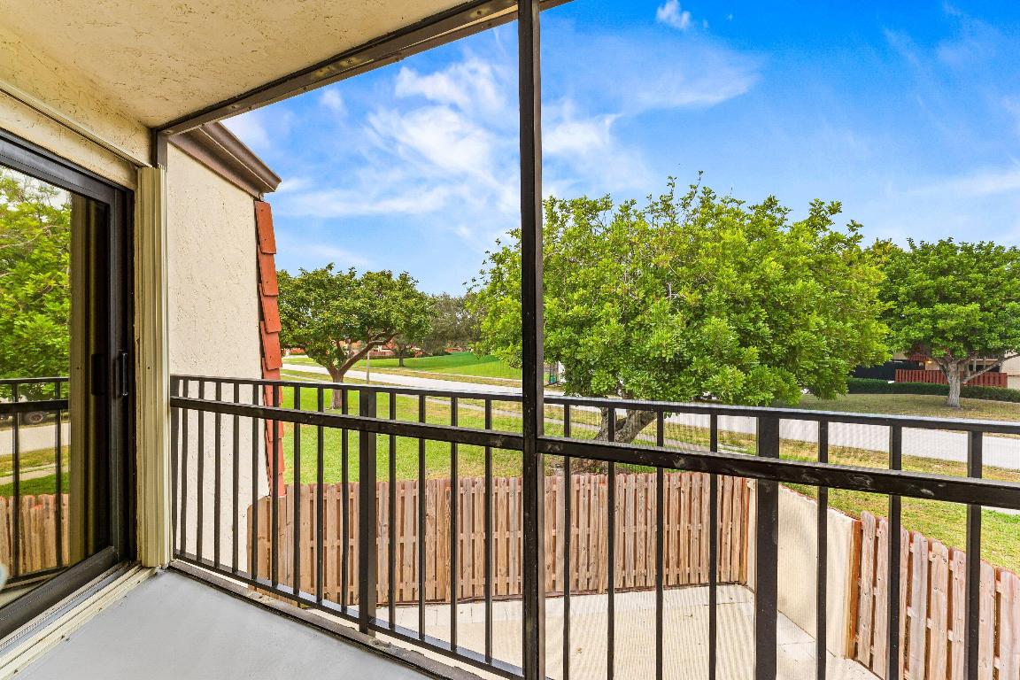 SOMERSET - Residential