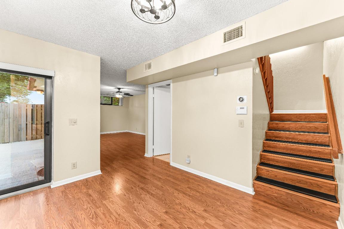 SOMERSET - Residential