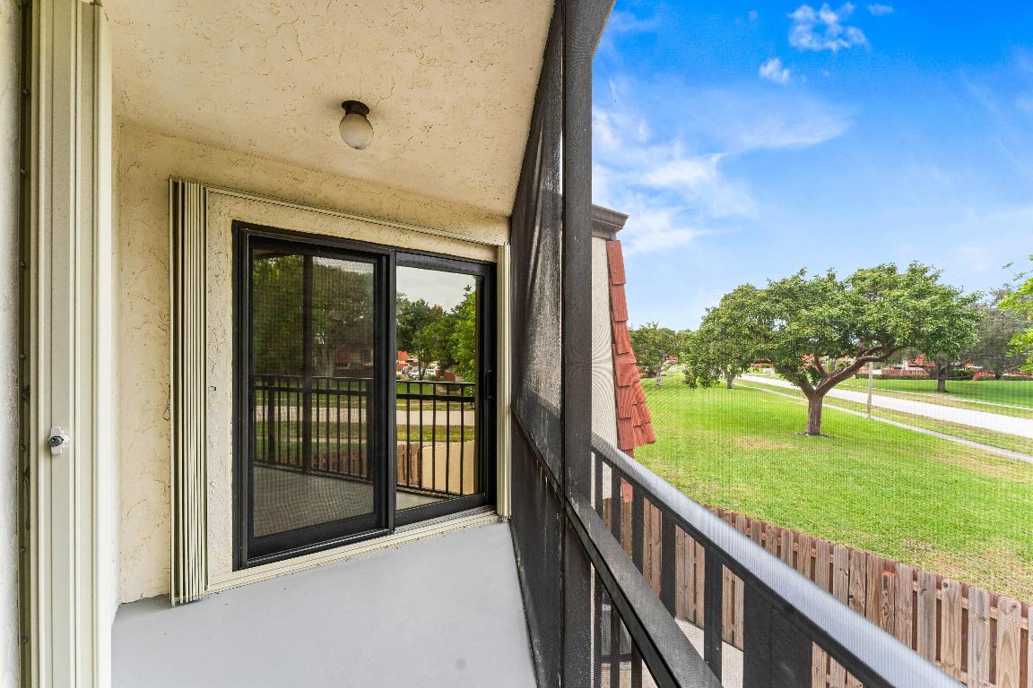 SOMERSET - Residential