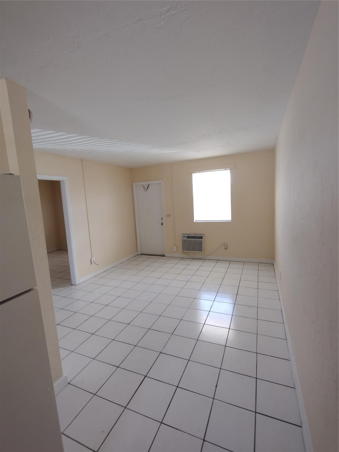 Meekins Add 1 Amd 26-50 B - Residential Lease