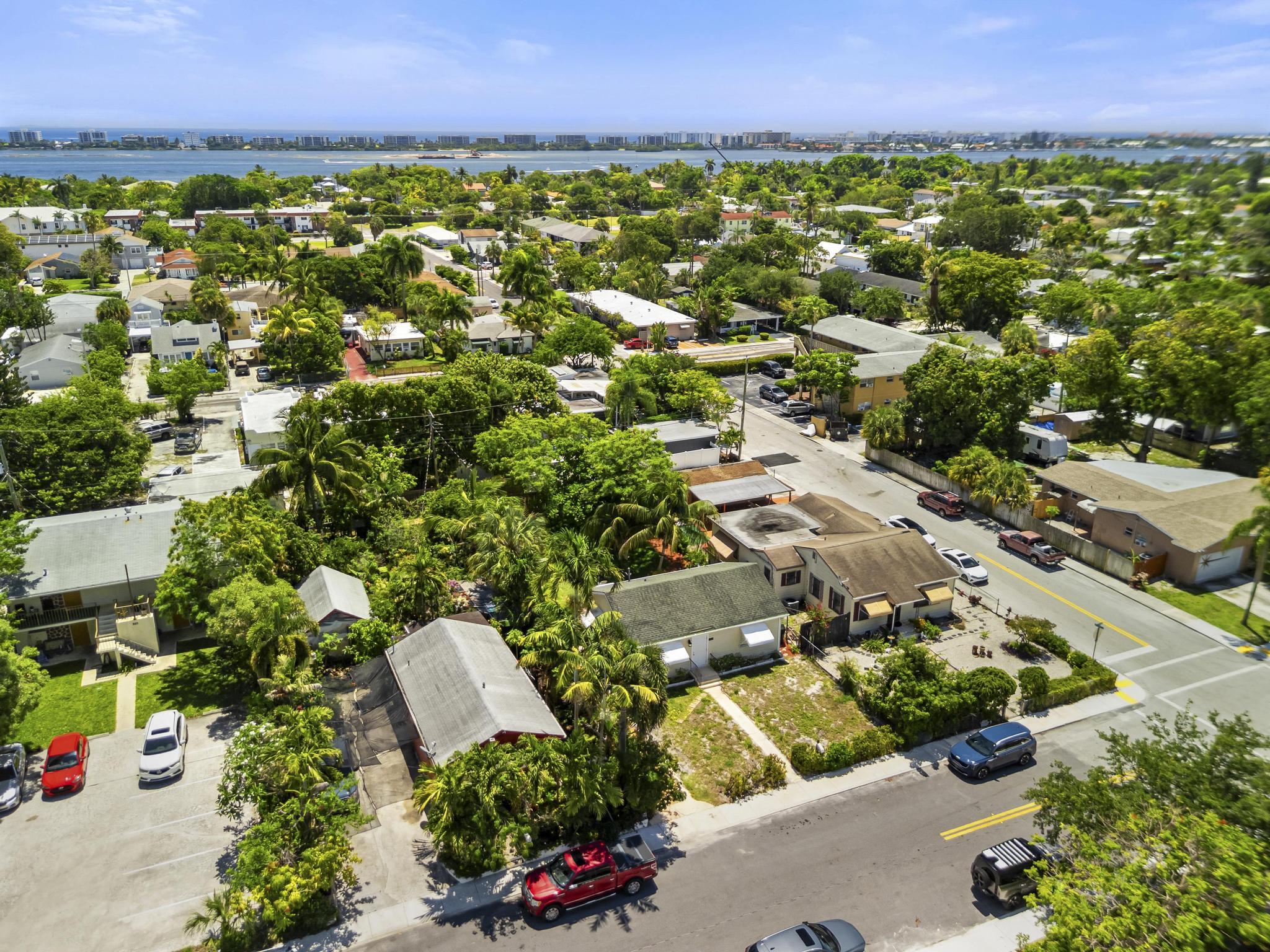 LAKE WORTH TOWN OF ADD 1 - Residential
