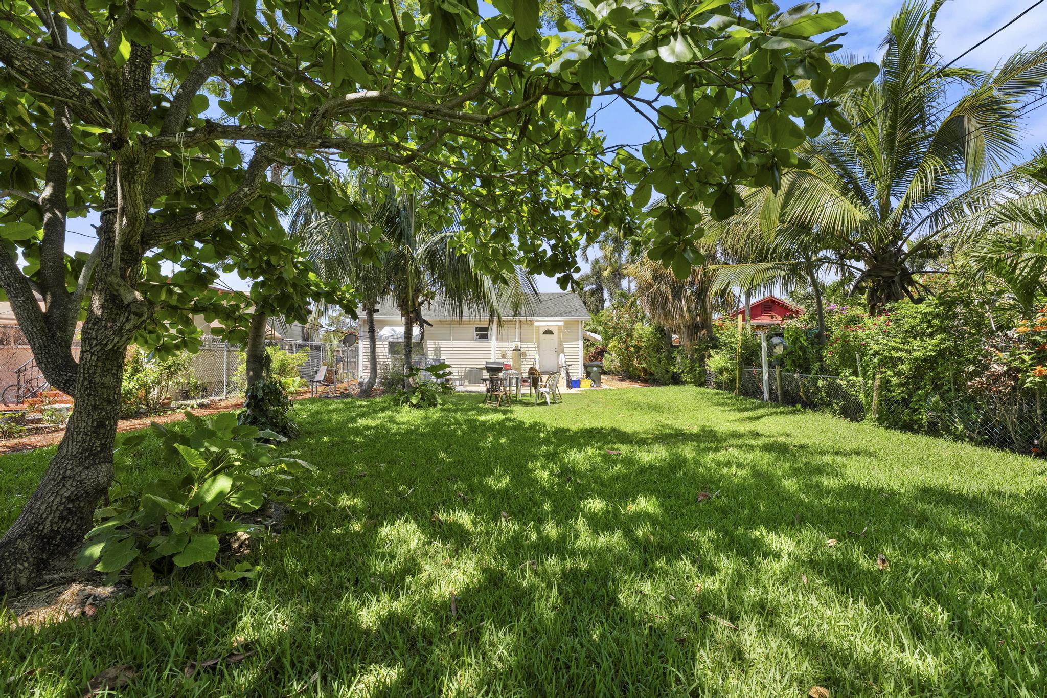 LAKE WORTH TOWN OF ADD 1 - Residential