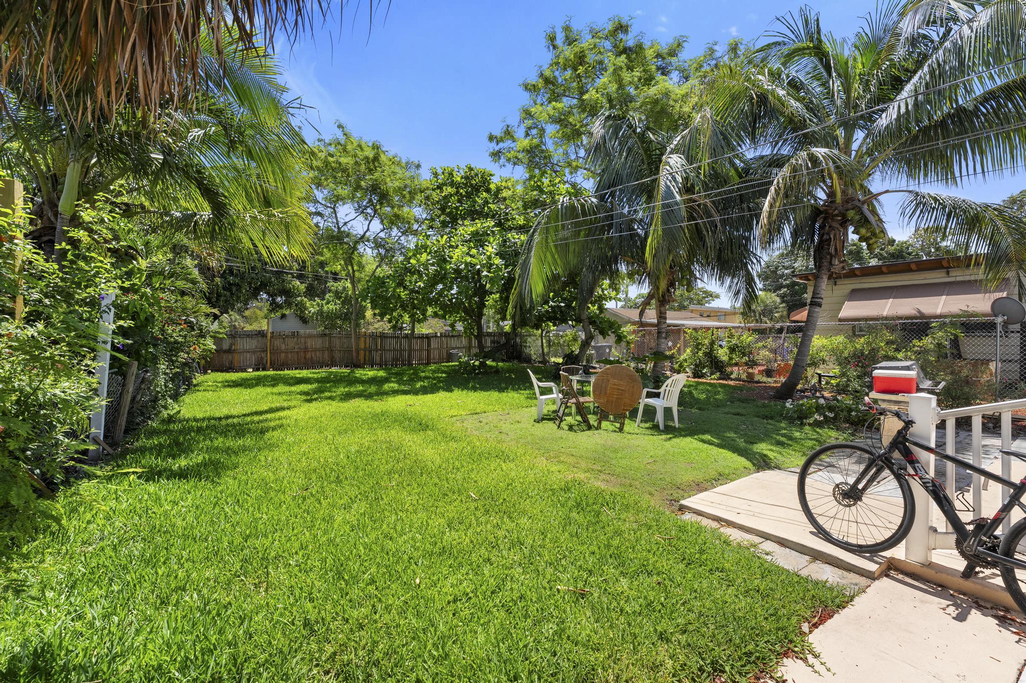 LAKE WORTH TOWN OF ADD 1 - Residential