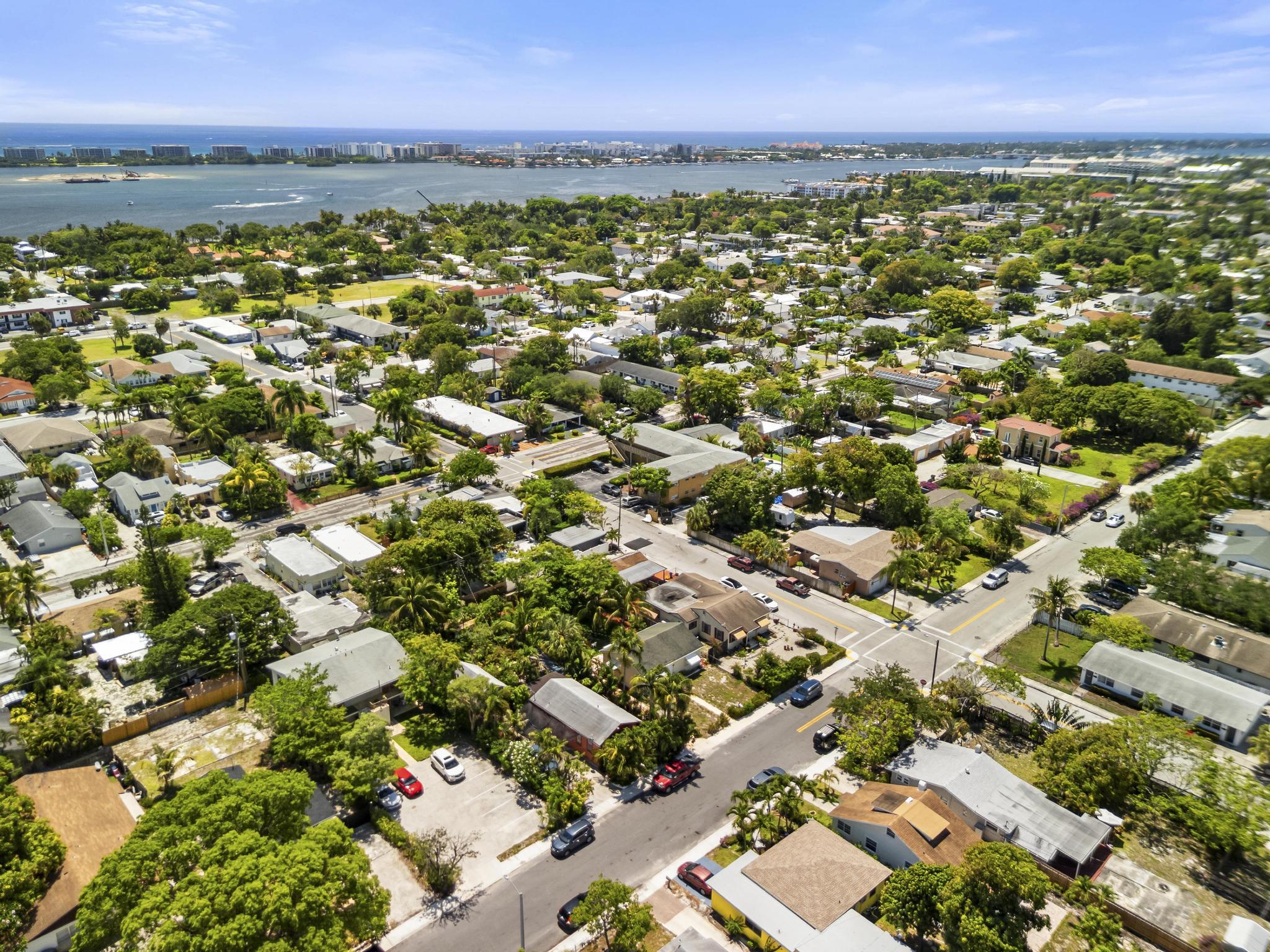 LAKE WORTH TOWN OF ADD 1 - Residential