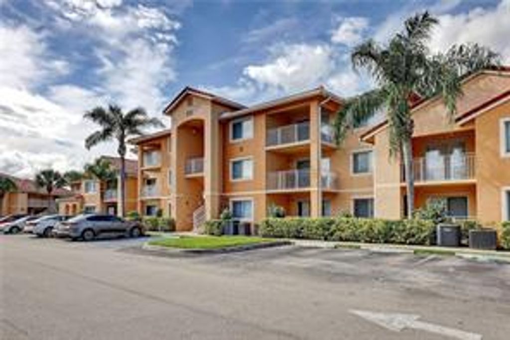 Photo of 231 SW Palm Drive #207, Port Saint Lucie, FL 34986 (MLS # F10308131)