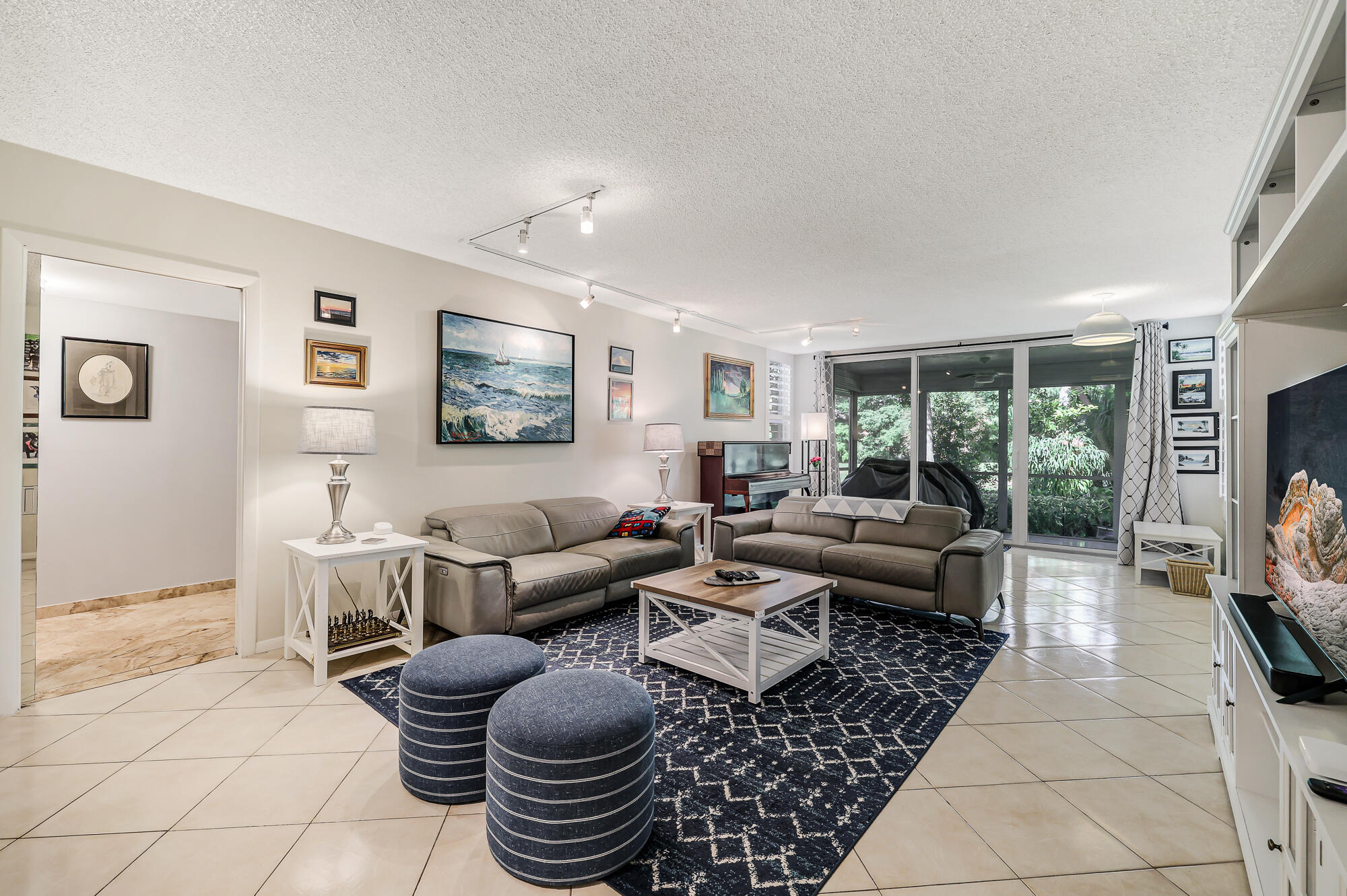 933 Cypress Grove Drive 103