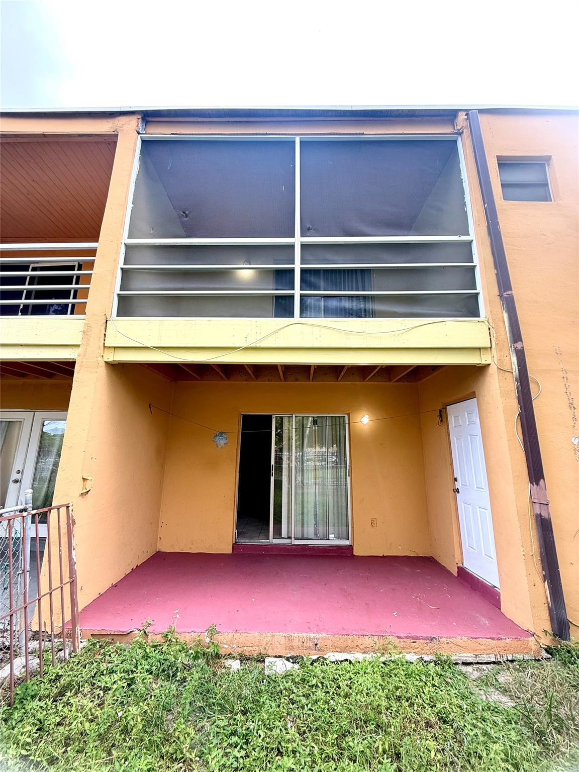 Sunrise Towne Preferred 3 - Residential Lease