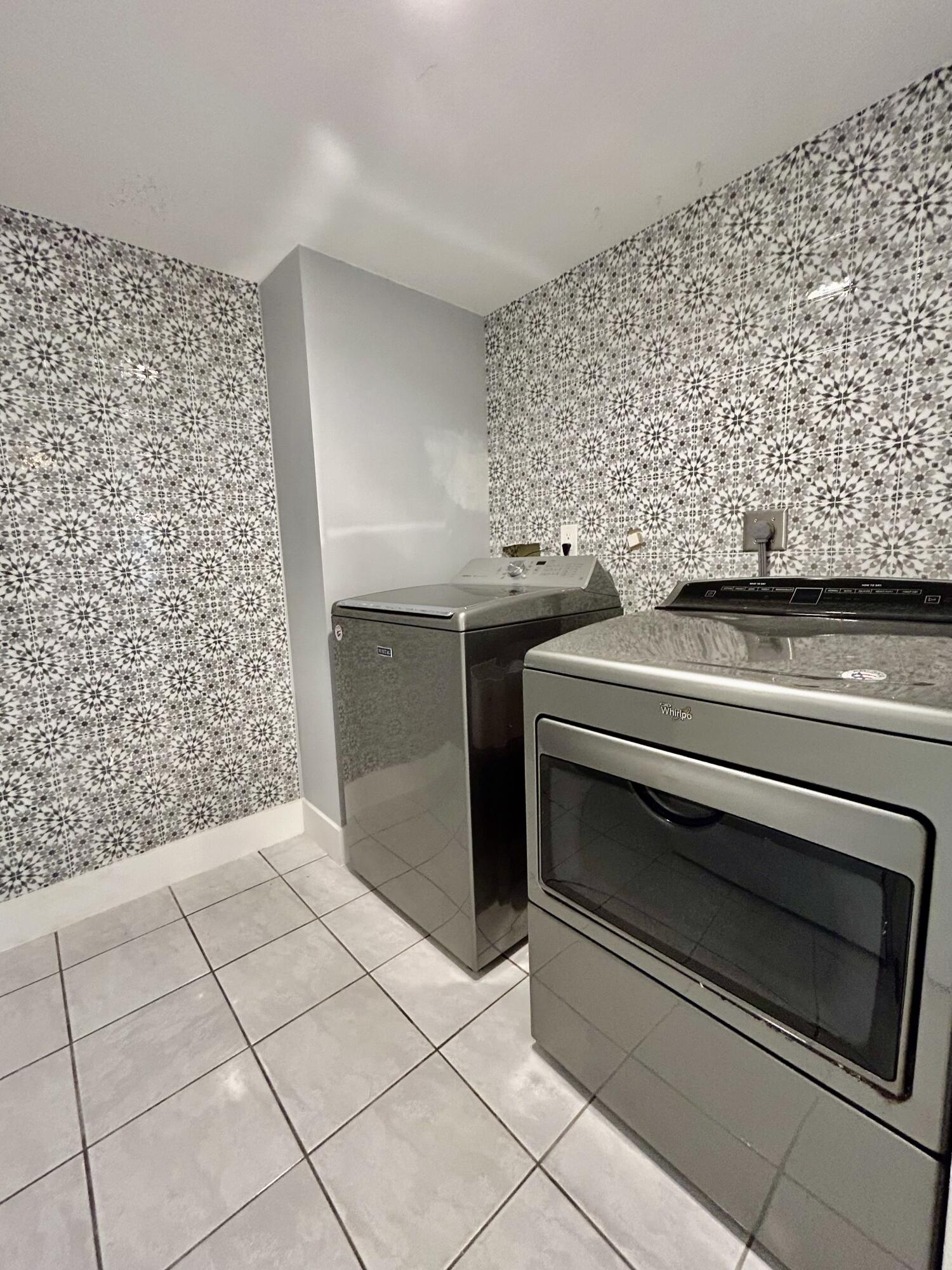 CYPRESS CREEK - Residential