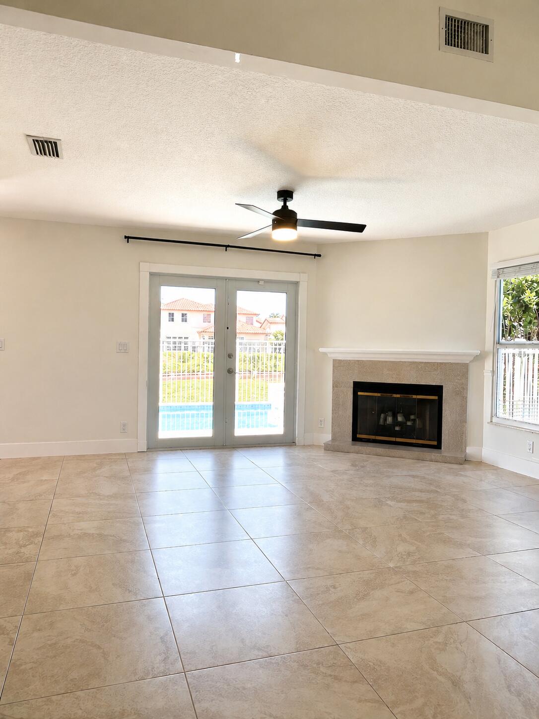 CYPRESS CREEK - Residential