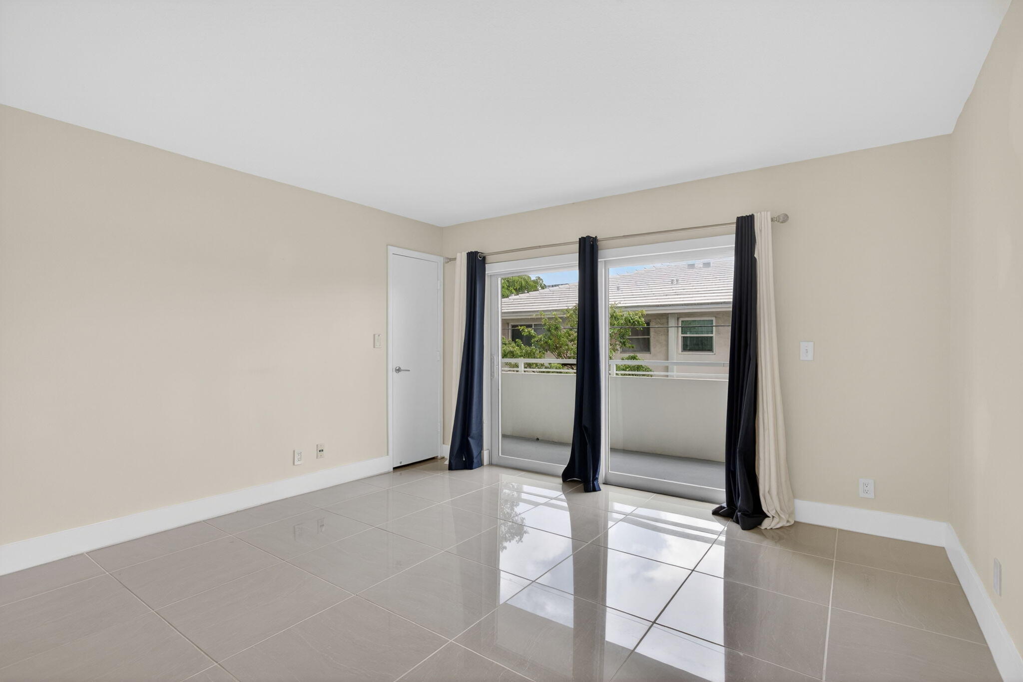POMPANO BY THE SEA CONDO - Residential