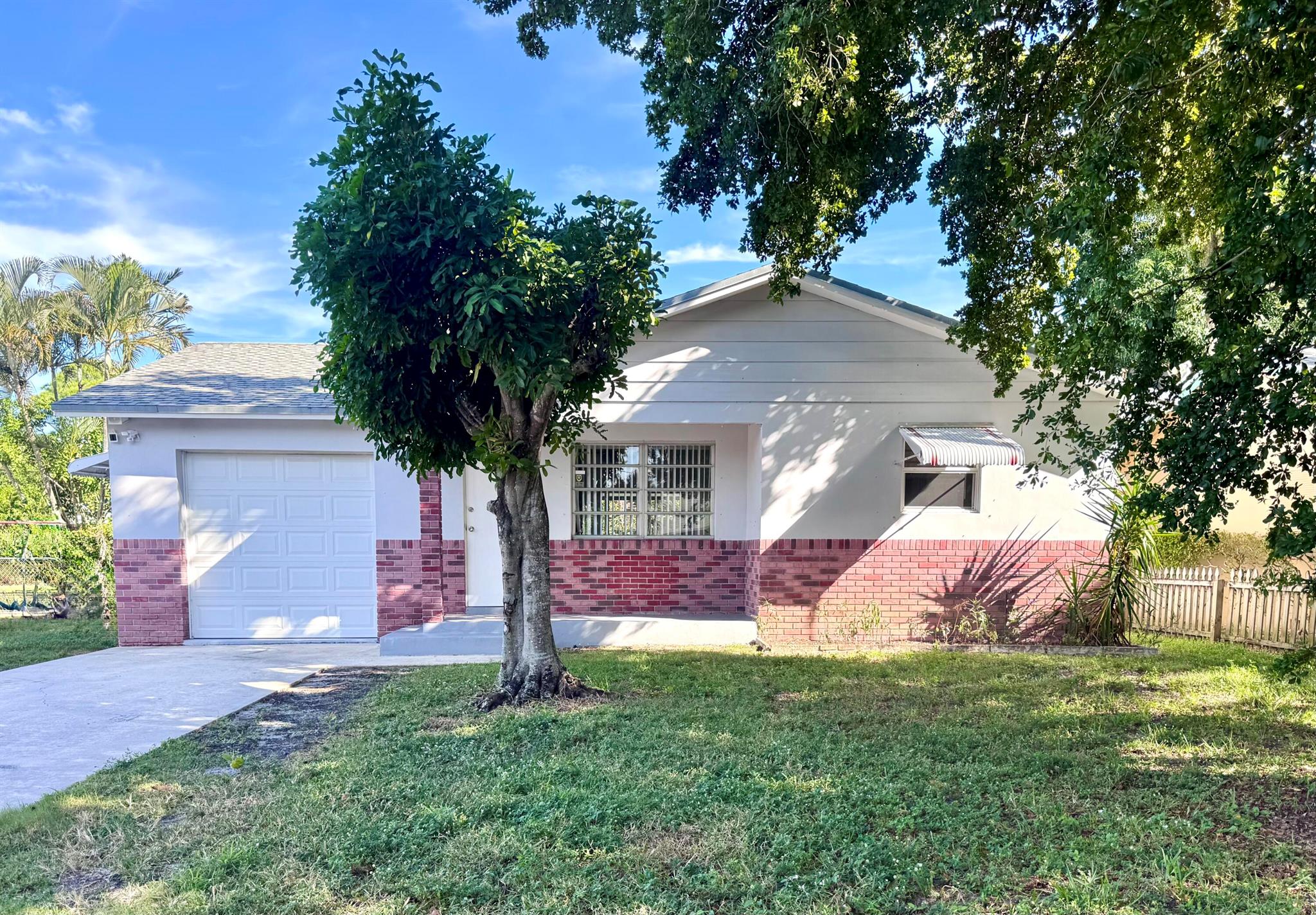 LAKEWOOD GARDENS PLAT NO - Residential Lease