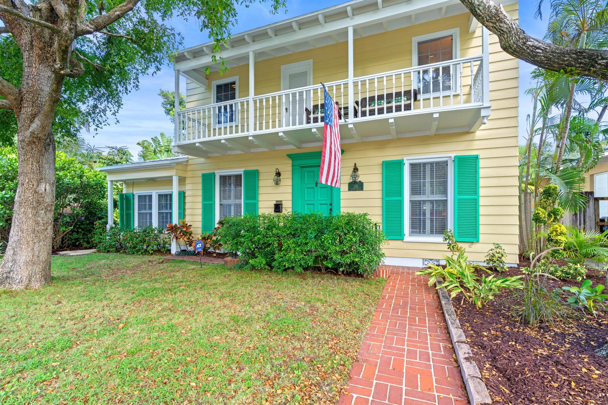 LAKE WORTH TOWN OF - Residential