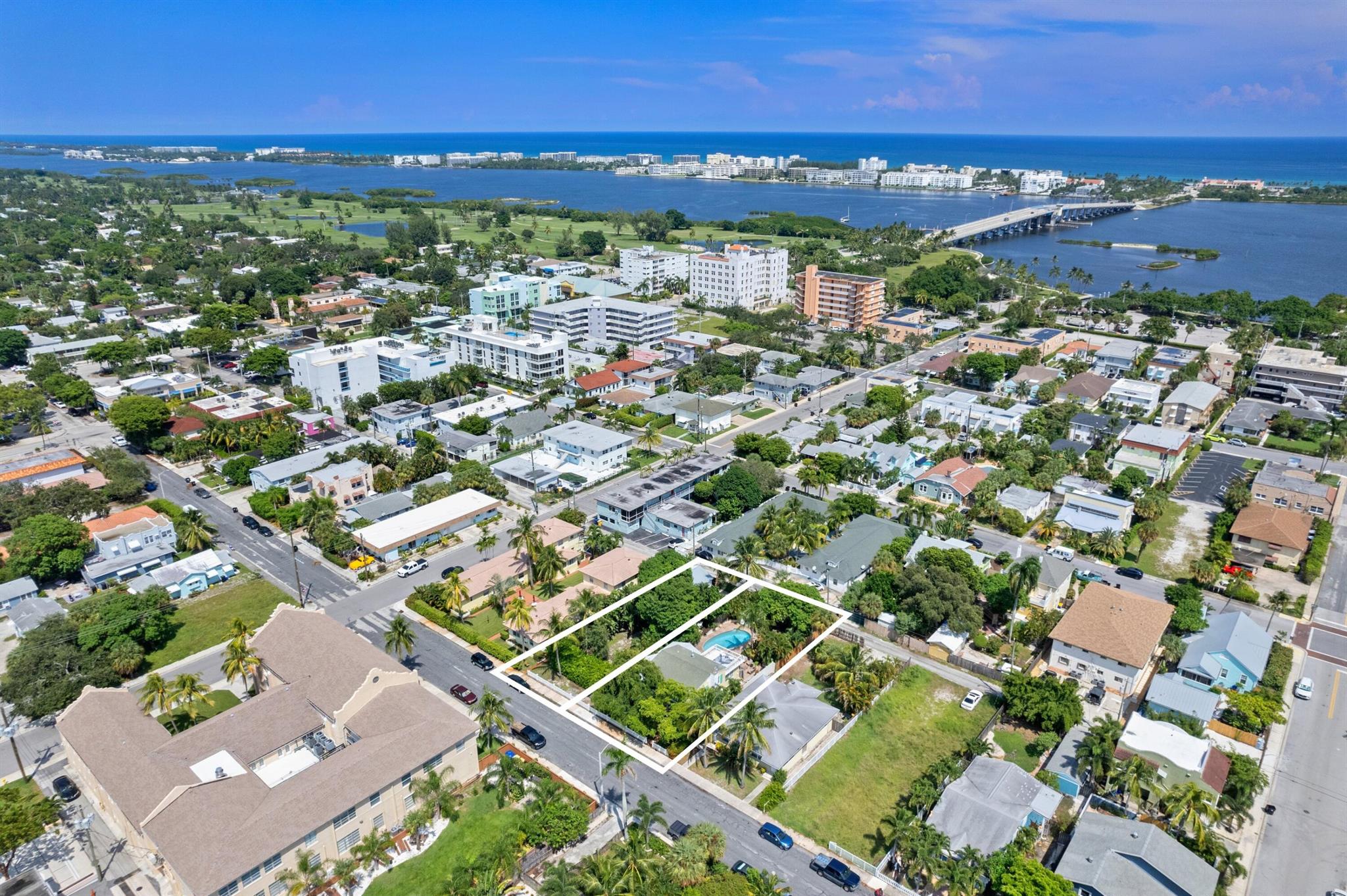 LAKE WORTH TOWN OF - Residential