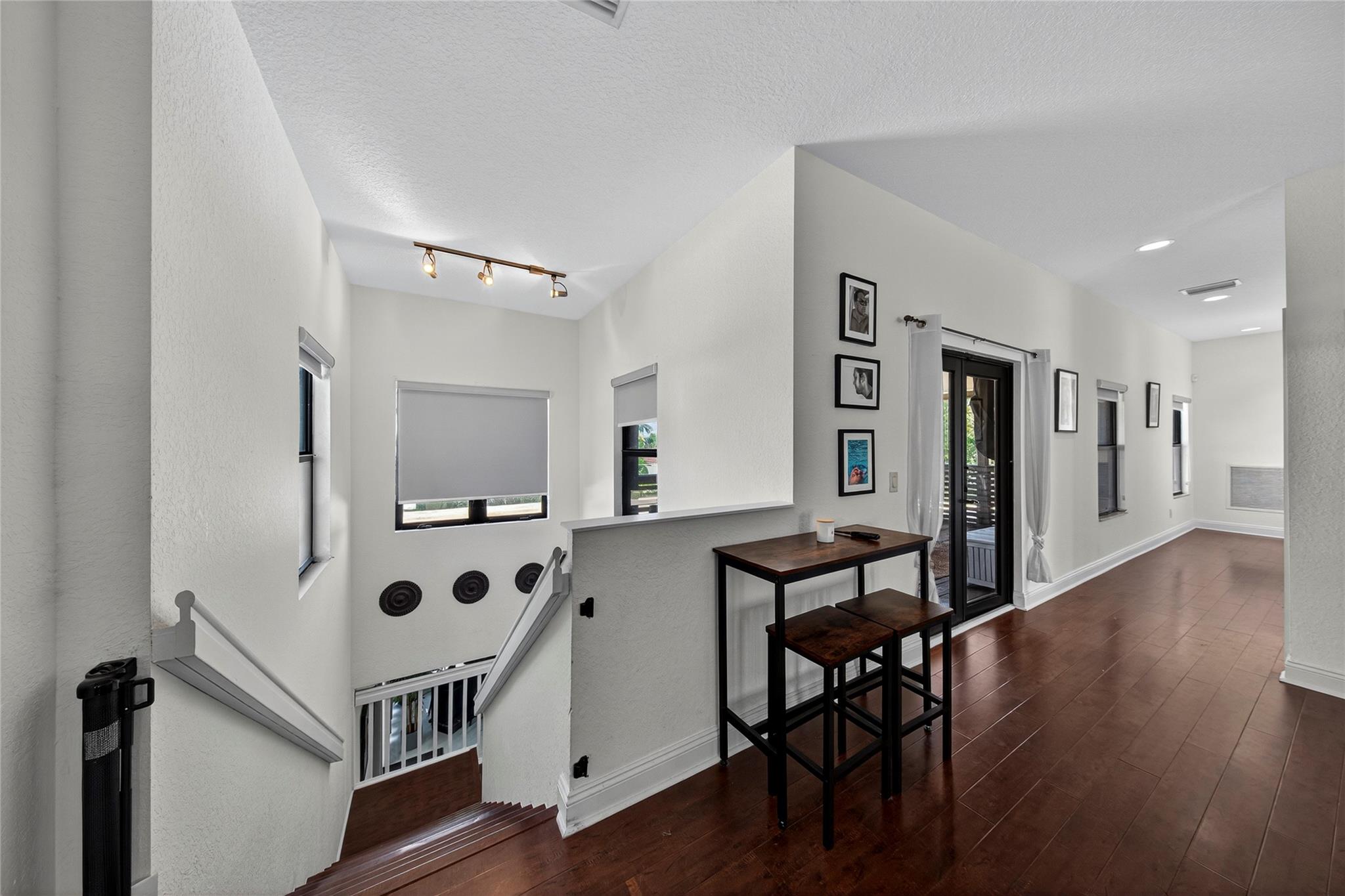 VENETIAN ISLES - Residential Lease