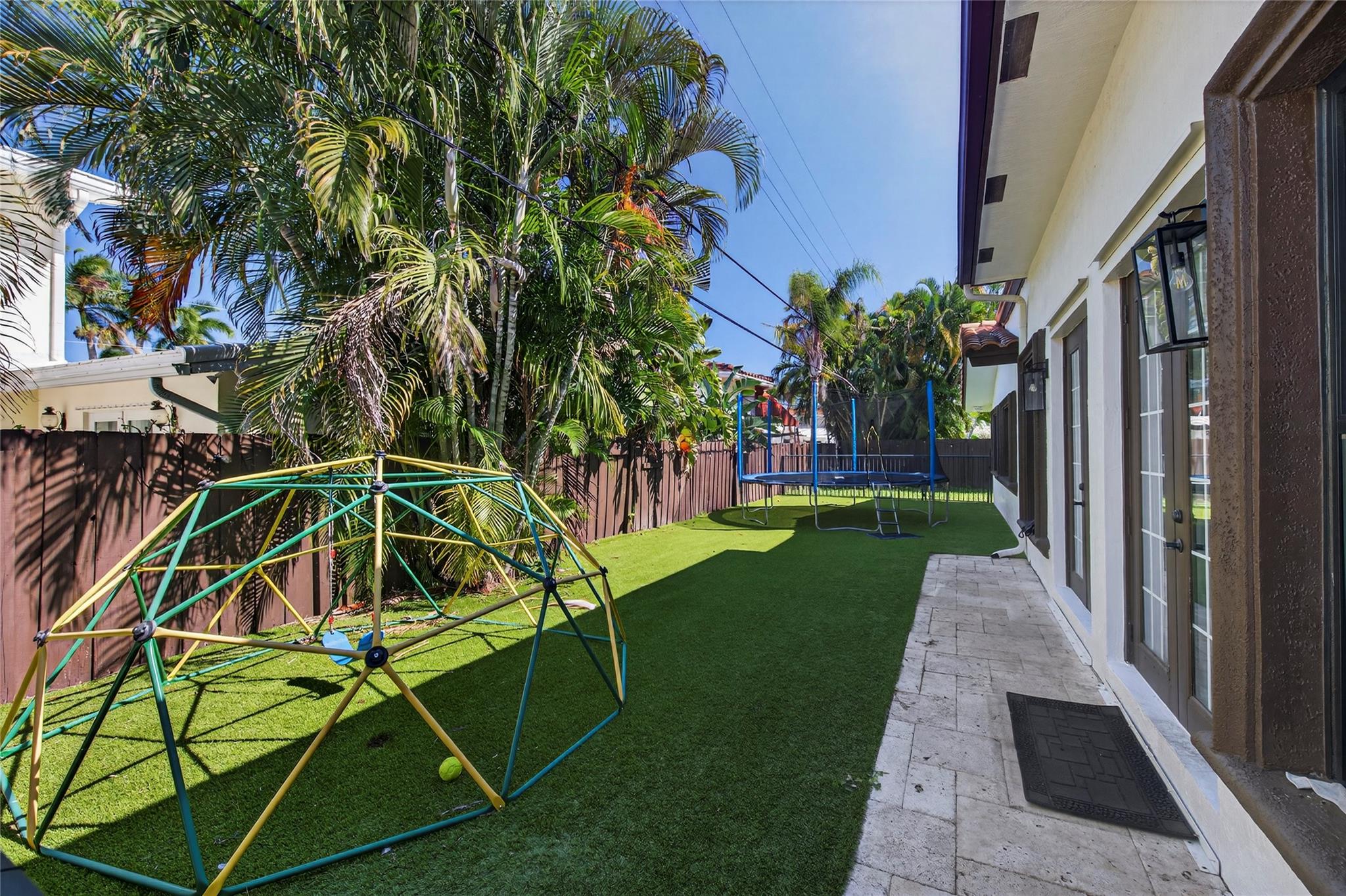 VENETIAN ISLES - Residential Lease