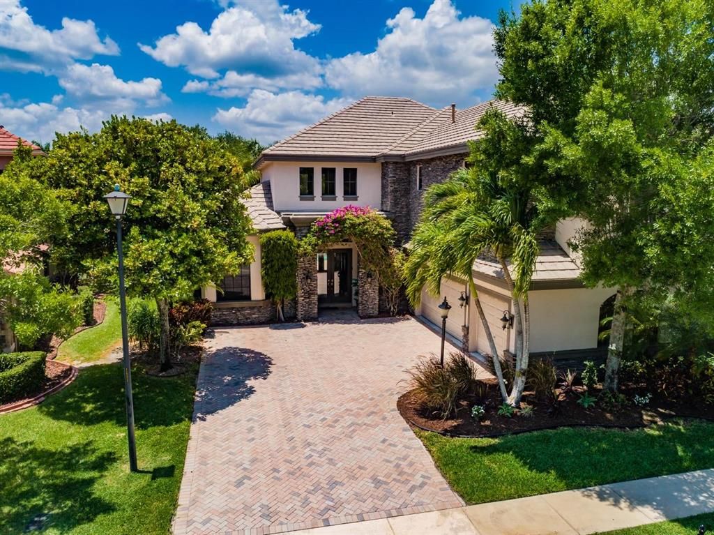 Photo of 10271 Trianon Place, Wellington, FL 33449 (MLS # R10719564)