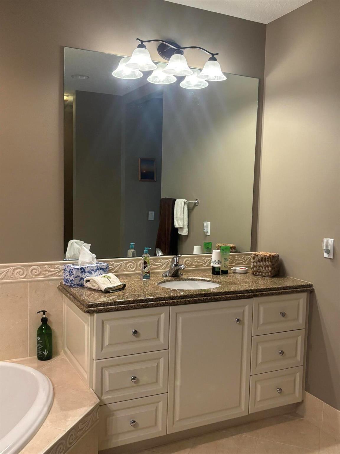 Harbour Isle West - Residential Lease