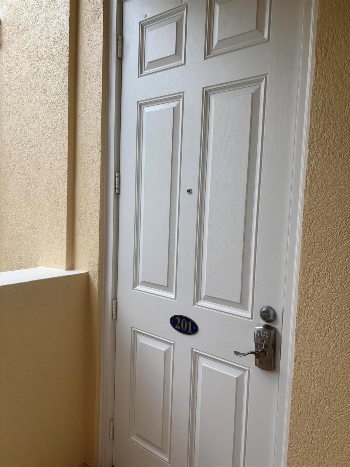 Harbour Isle West - Residential Lease