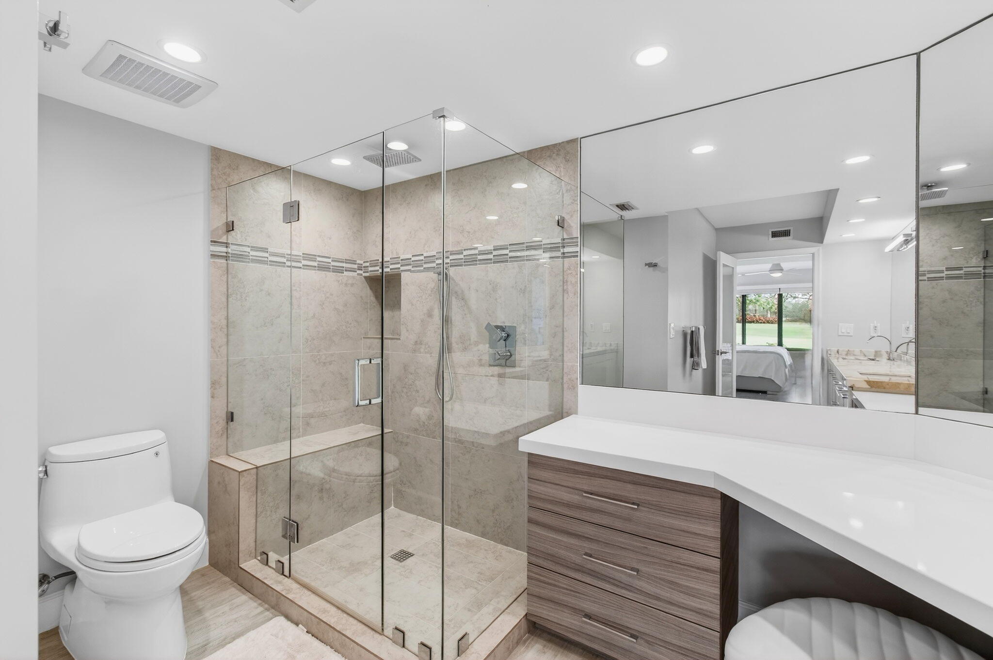 GLENEAGLES CONDO IV - Residential