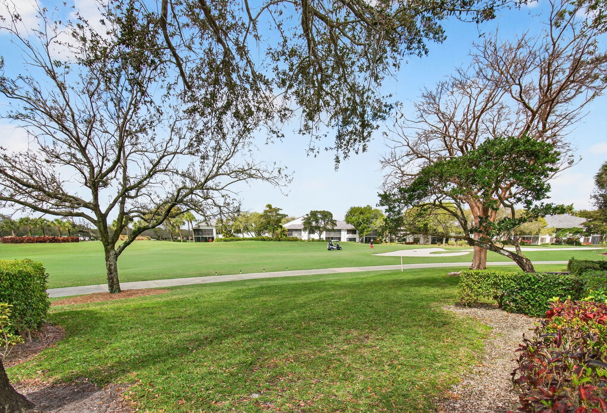 GLENEAGLES CONDO IV - Residential