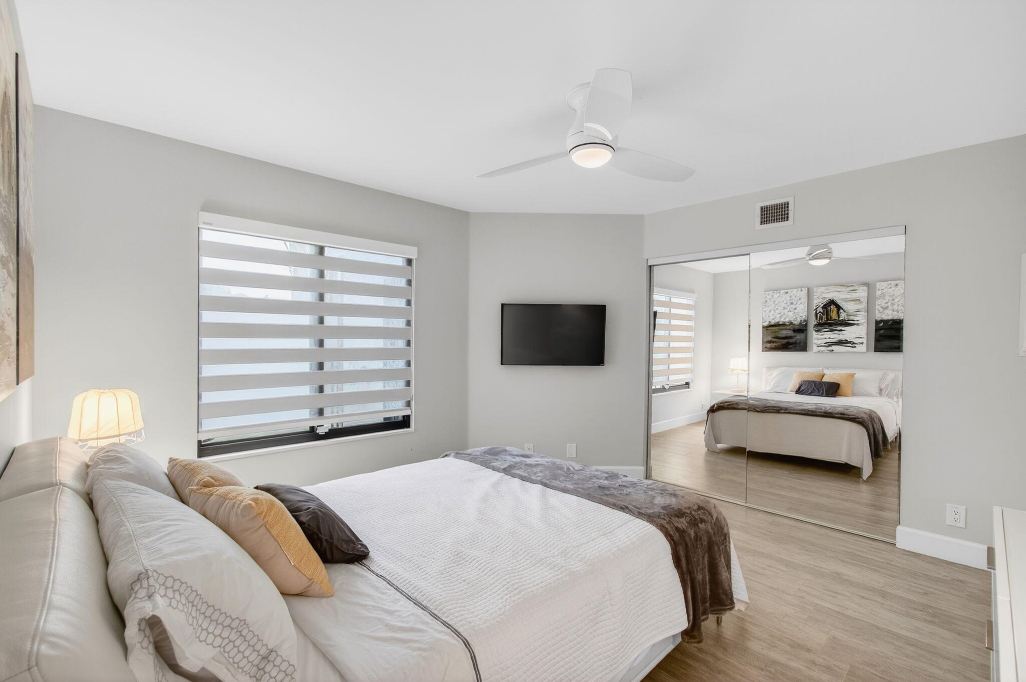 GLENEAGLES CONDO IV - Residential