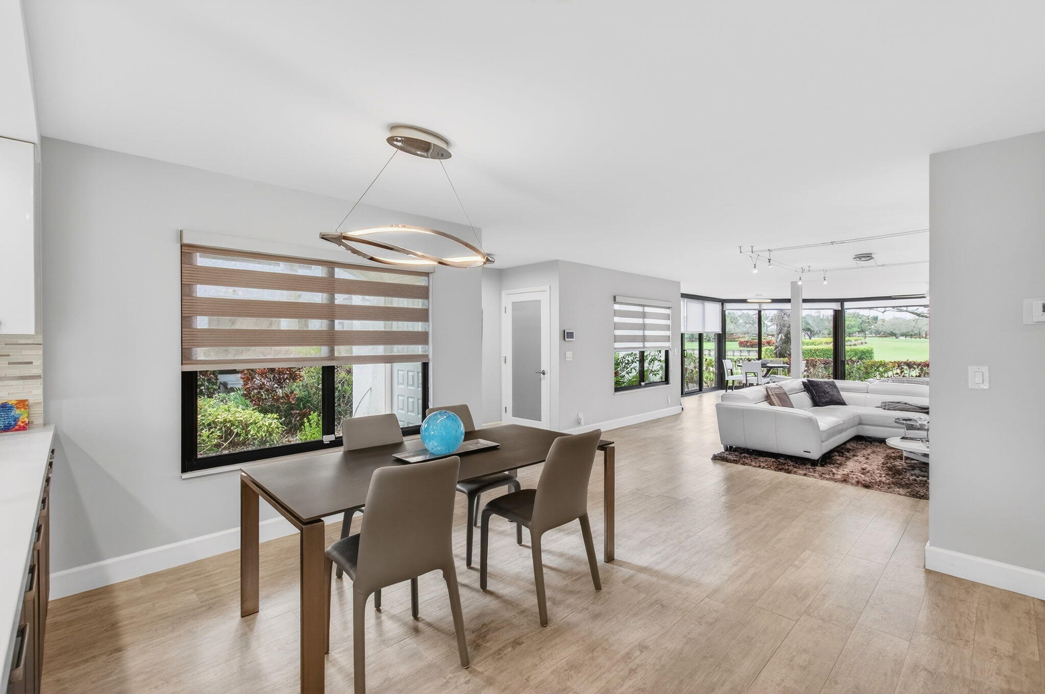 GLENEAGLES CONDO IV - Residential