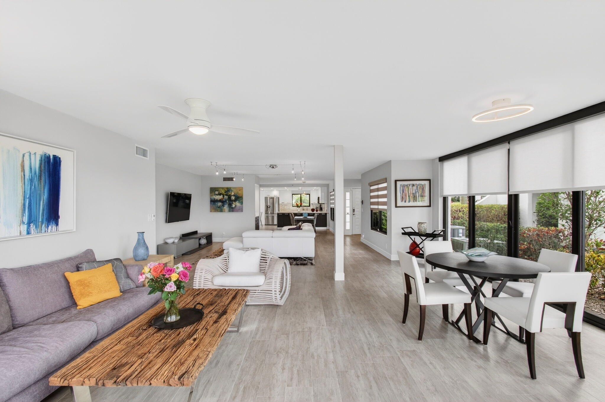 GLENEAGLES CONDO IV - Residential