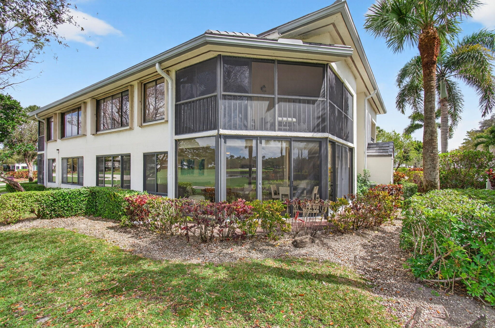 GLENEAGLES CONDO IV - Residential