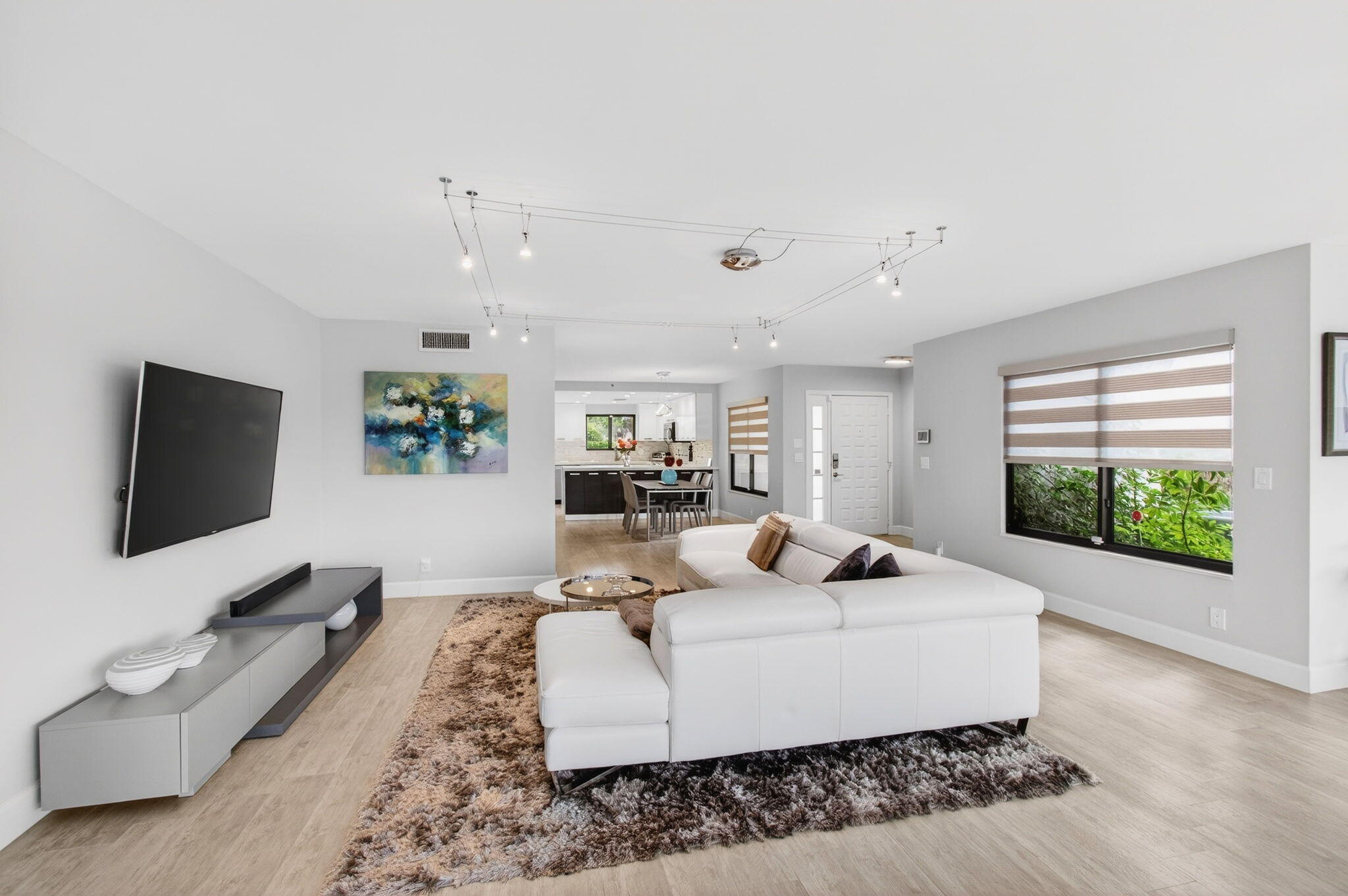 GLENEAGLES CONDO IV - Residential