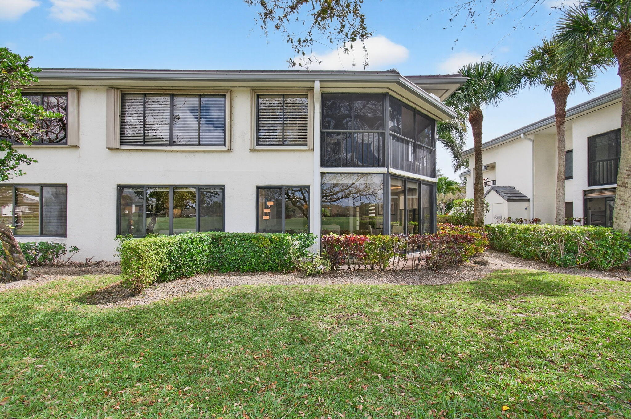 GLENEAGLES CONDO IV - Residential