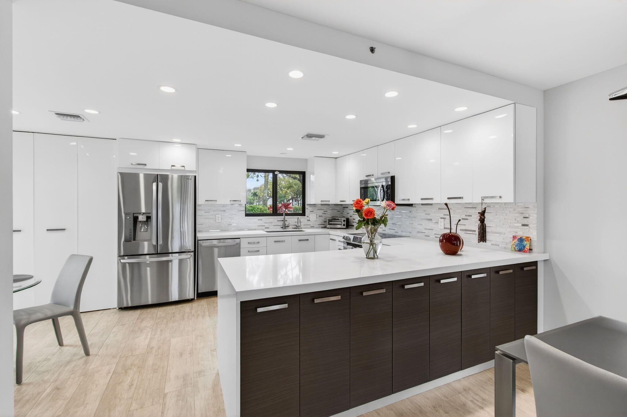 GLENEAGLES CONDO IV - Residential