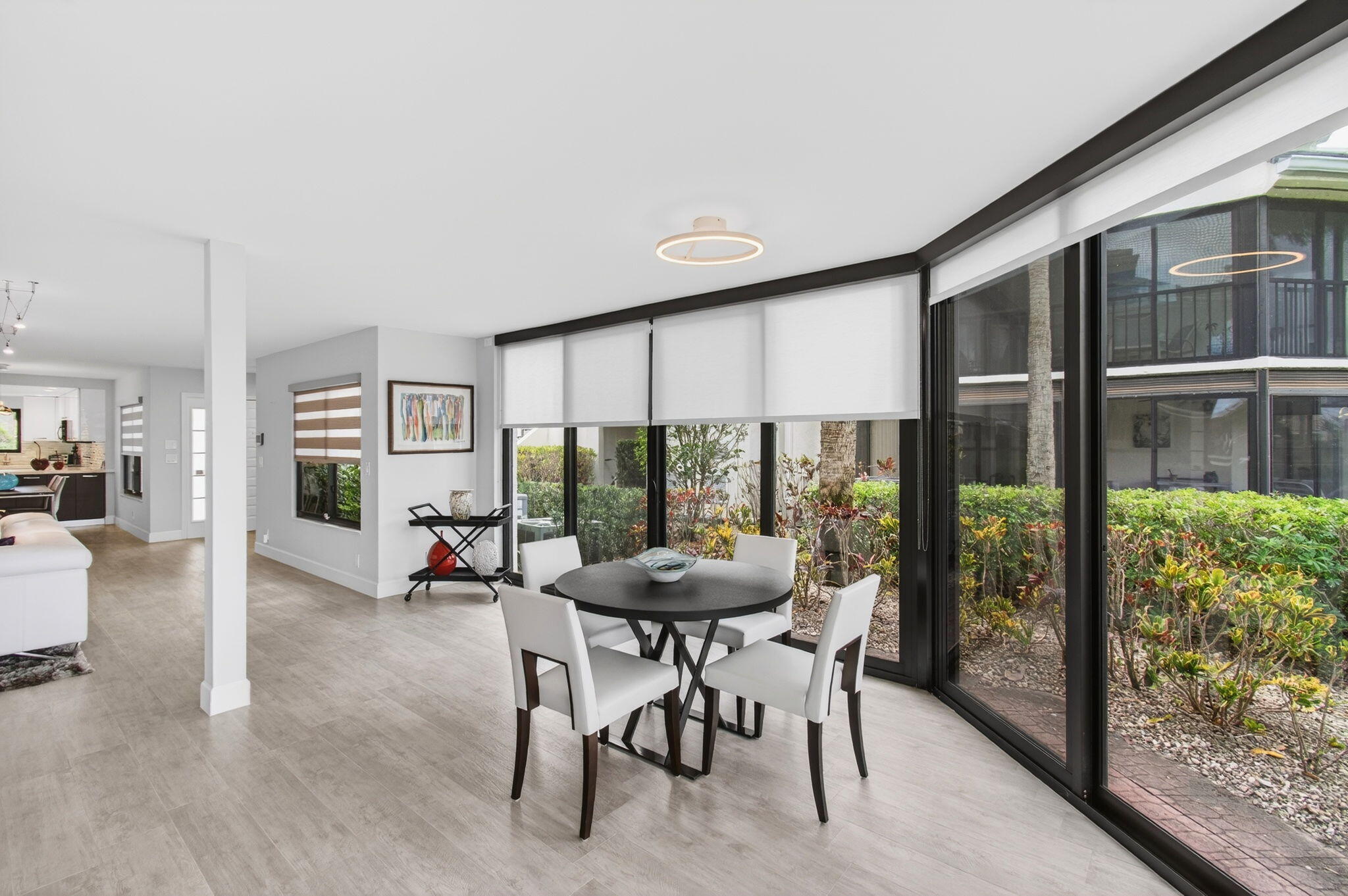 GLENEAGLES CONDO IV - Residential