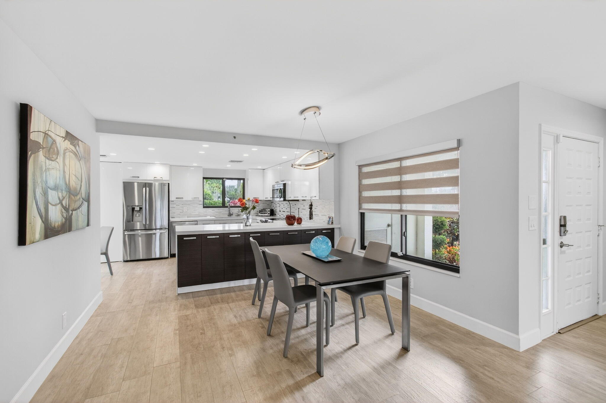 GLENEAGLES CONDO IV - Residential